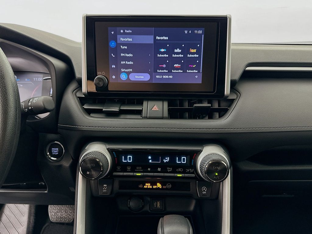 Thumbnail: 2025 Toyota RAV4 - 14