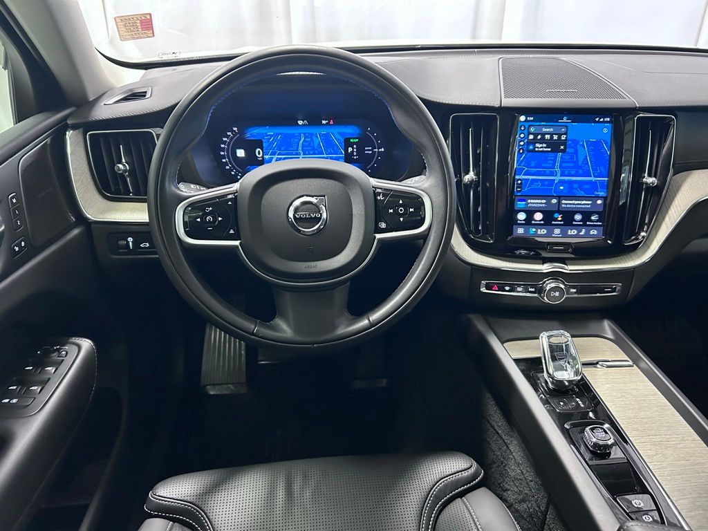 used 2022 Volvo XC60 Recharge Plug-In Hybrid car, priced at $30,991