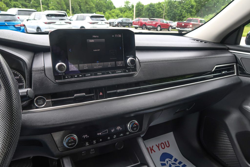 2024 Mitsubishi Outlander ES 2.5 S-AWC