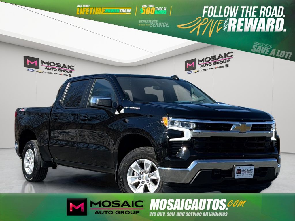 Used 2025 Chevrolet Silverado 1500 LT Trucks