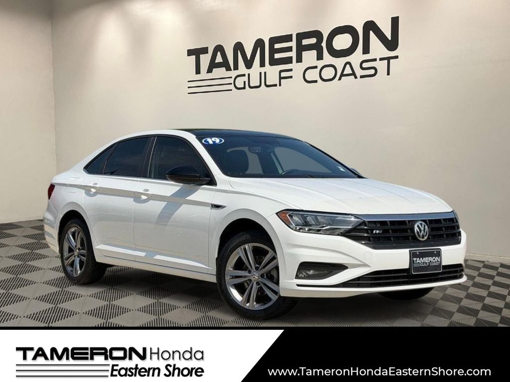 2019 Volkswagen Jetta R-Line FWD