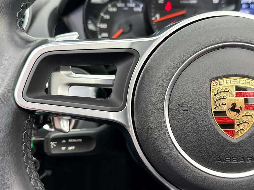 Thumbnail: 2022 Porsche 718 Boxster - 14