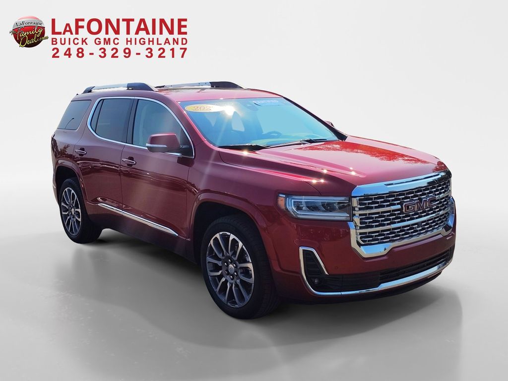 2022 GMC Acadia Denali 3