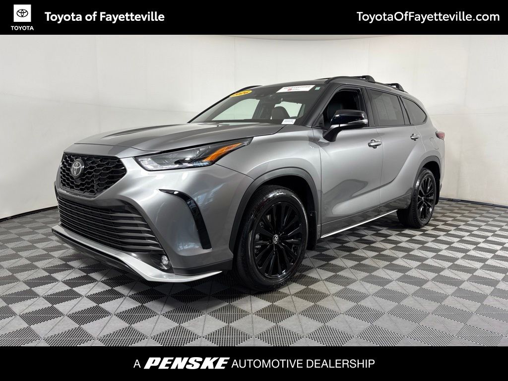 Heavy Metal 2026 Toyota Highlander SUV / Crossover All-Wheel Drive 8-Speed Automatic