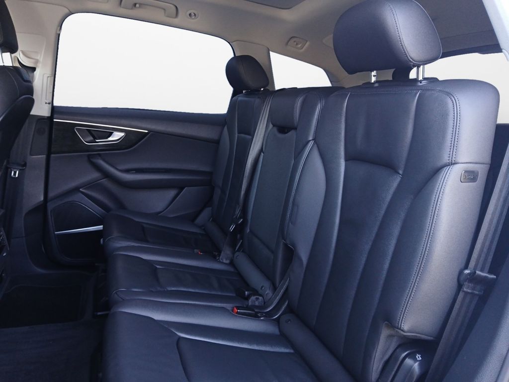 Used Car 2022 Audi Q7  55 Premium Plus For Sale Under $30,000 In Austin, Texas