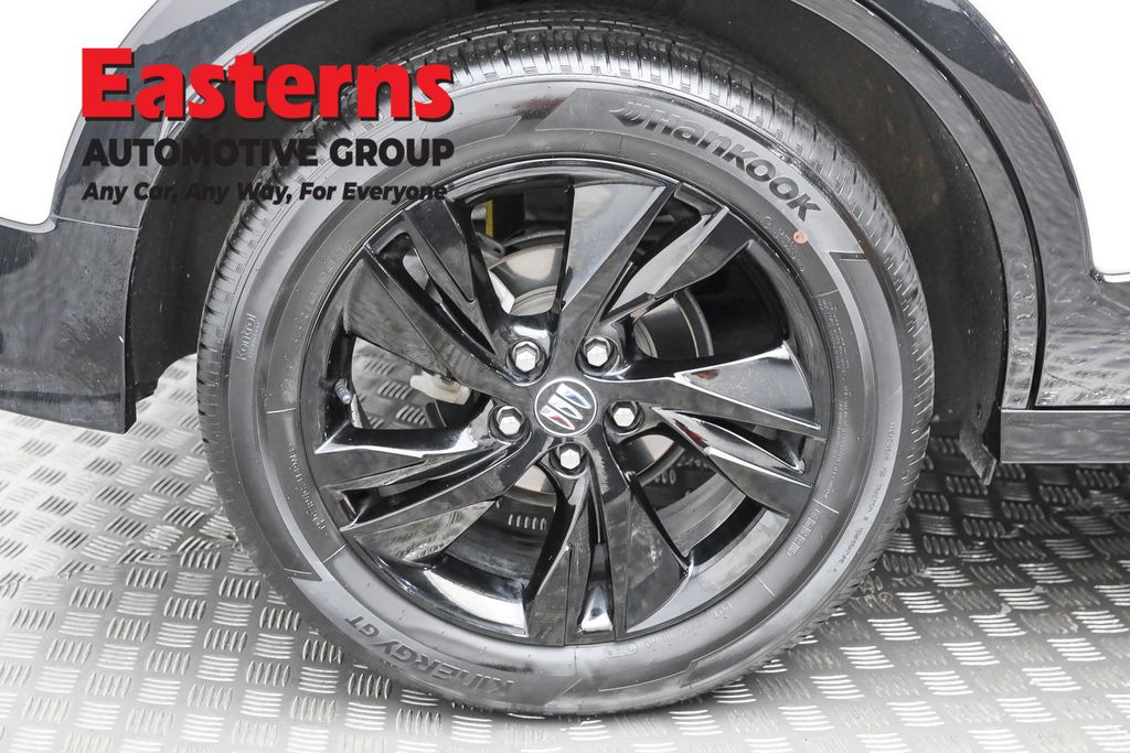 Used 2024 White Buick Sport Touring image 29