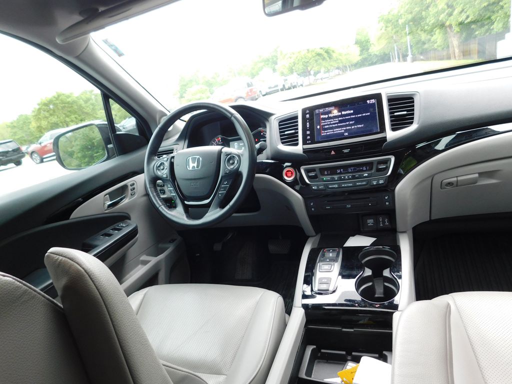 2018 Honda Pilot Elite 3