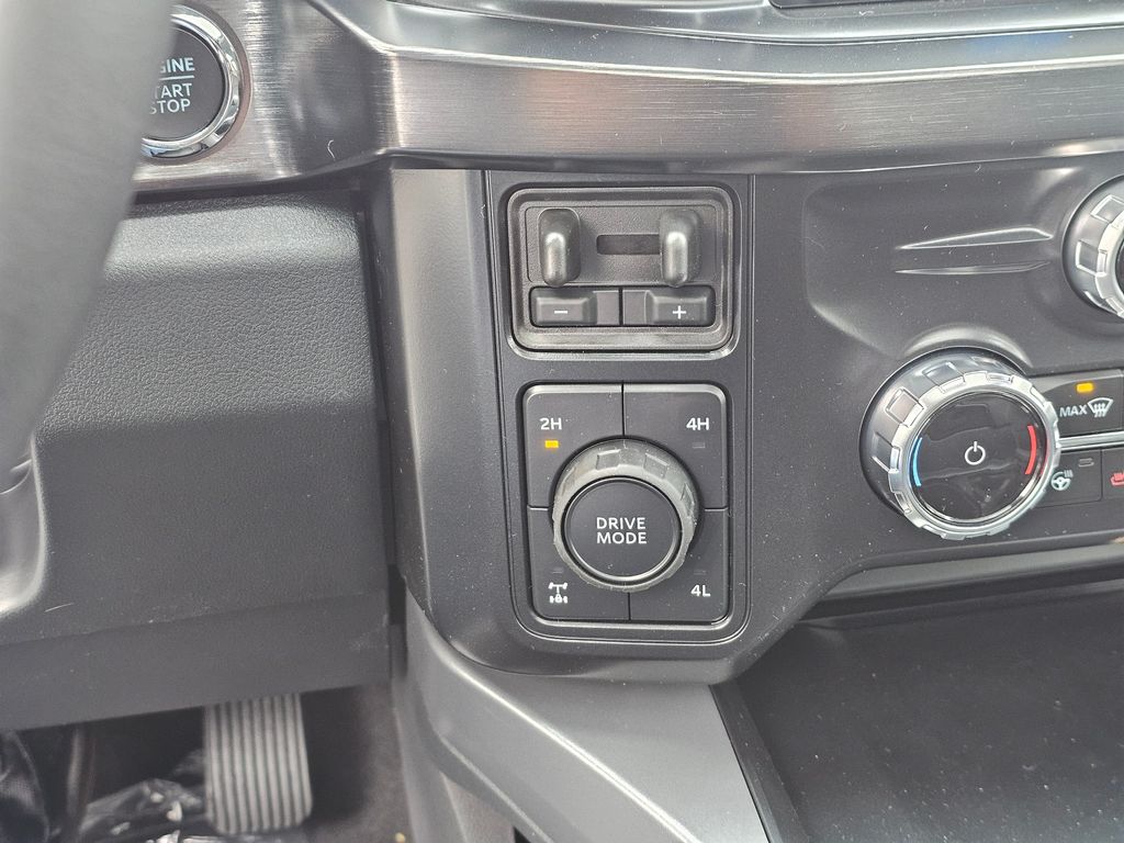 New 2026 White Ford Lariat image 31