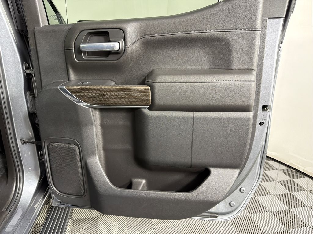 used 2021 Chevrolet Silverado 1500 car, priced at $26,995