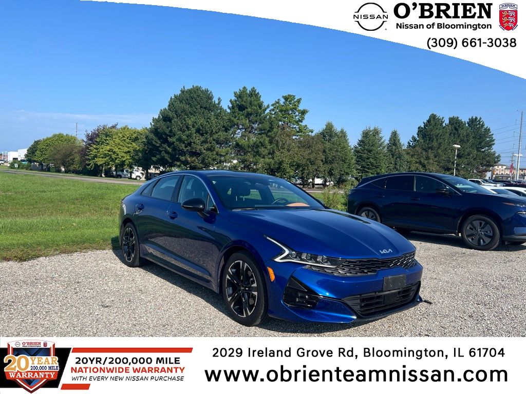 Sapphire Blue 2022 Kia K5 Sedan Front-Wheel Drive 8-Speed Automatic