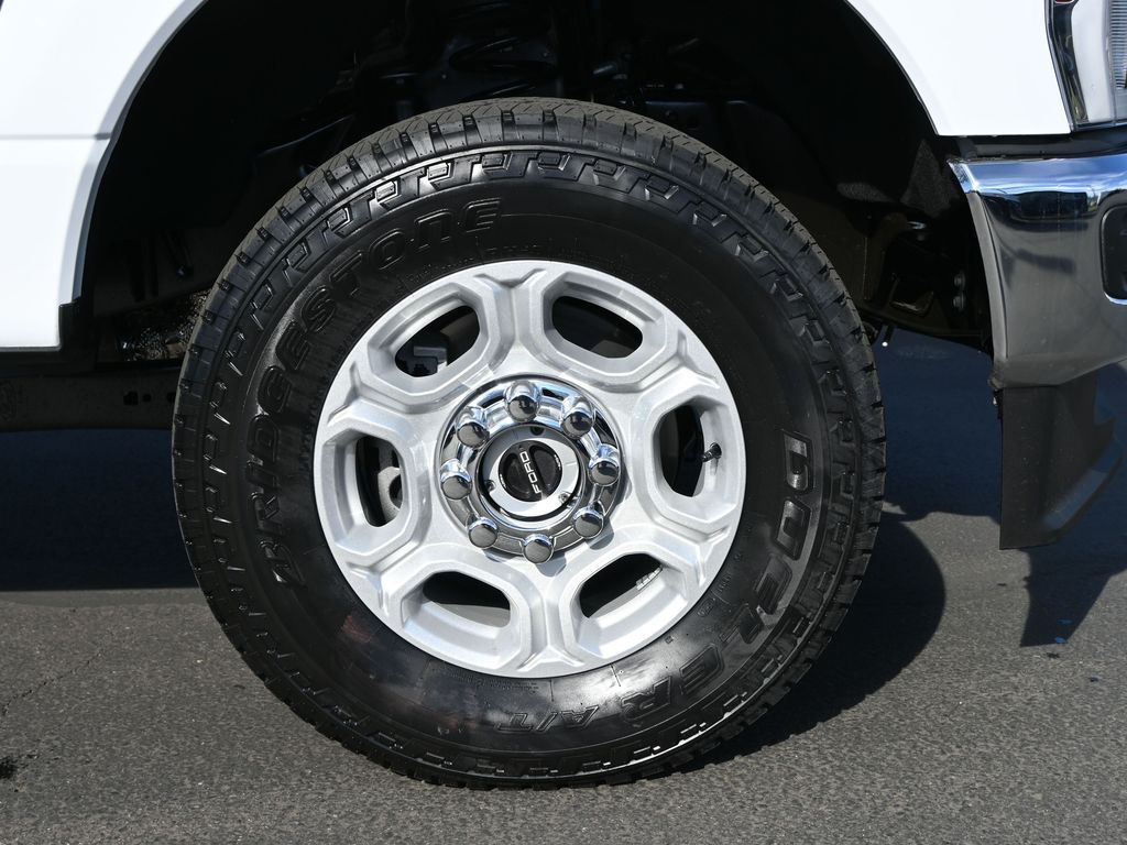 2025 Ford F-250 Super Duty XLT