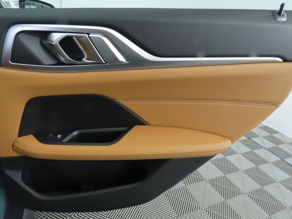 Thumbnail: 2025 BMW i4 - 28