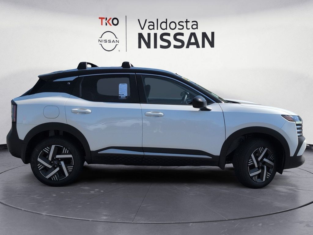 New 2026 Nissan Kicks SUV
