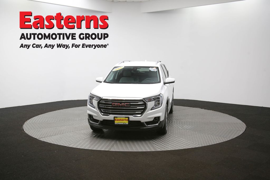 Used 2023 White GMC SLT image 54