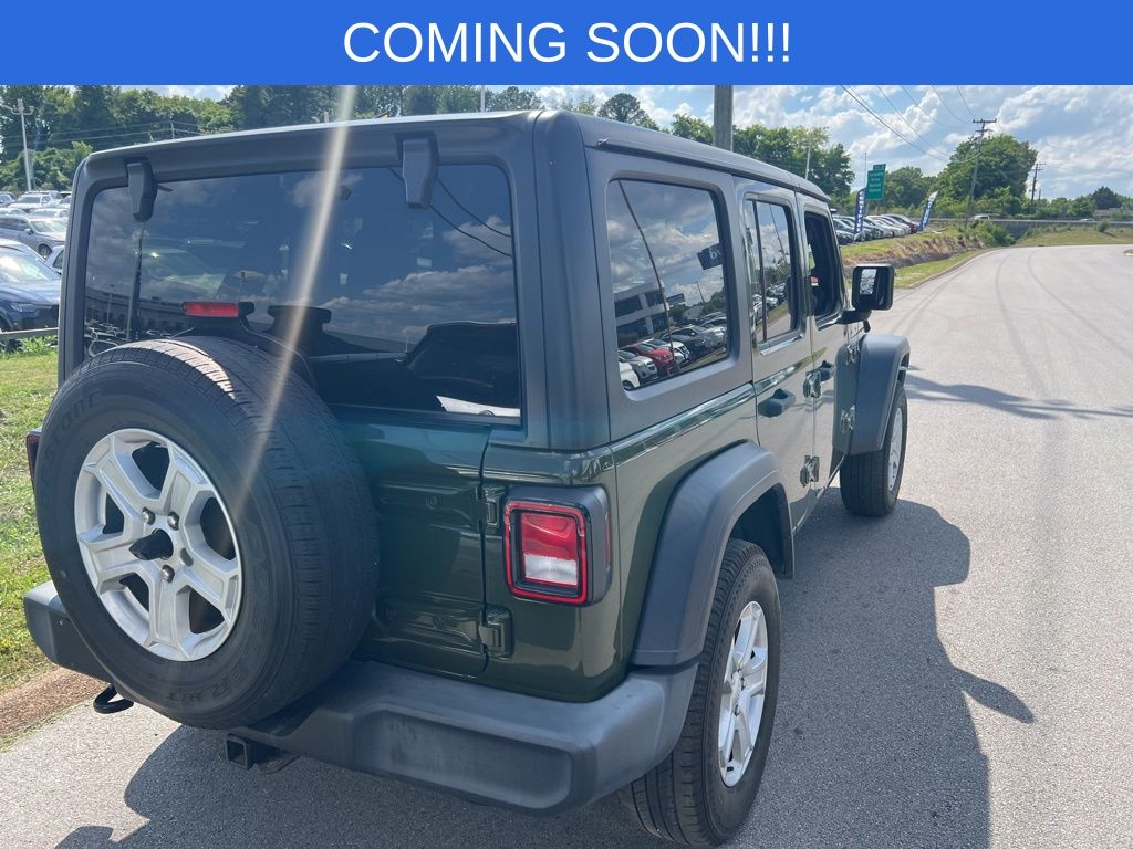 2021 Jeep Wrangler Sport S's photo