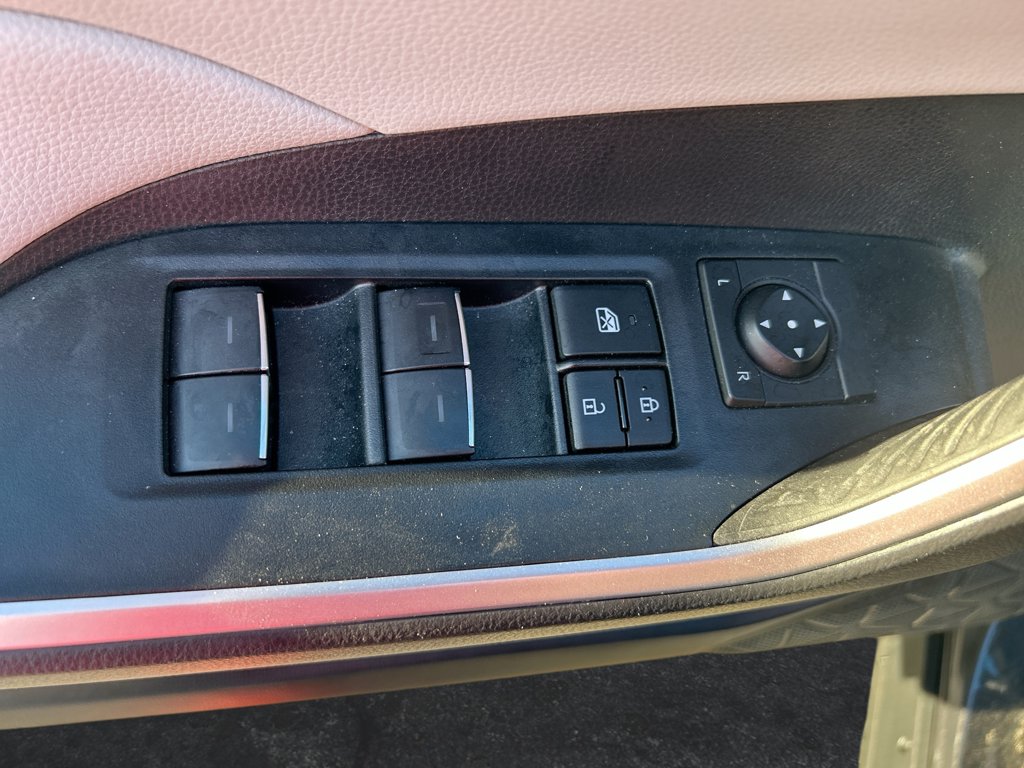 Thumbnail: 2024 Toyota RAV4 - 13