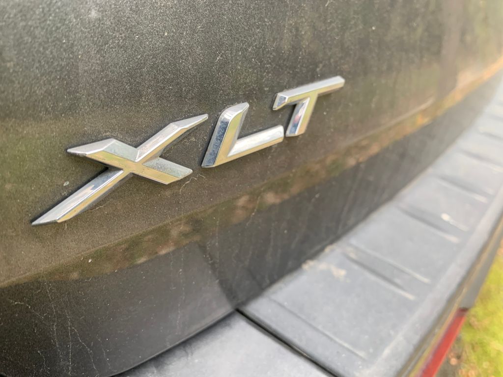 Thumbnail: 2020 Ford Explorer - 8