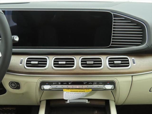 Thumbnail: 2026 Mercedes-Benz GLE - 14