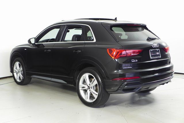 2021 Audi Q3 Premium 9