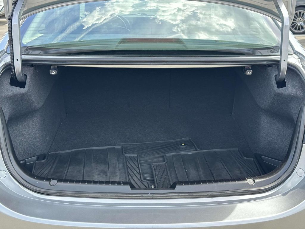 2014 Mazda Mazda6 i Touring 23