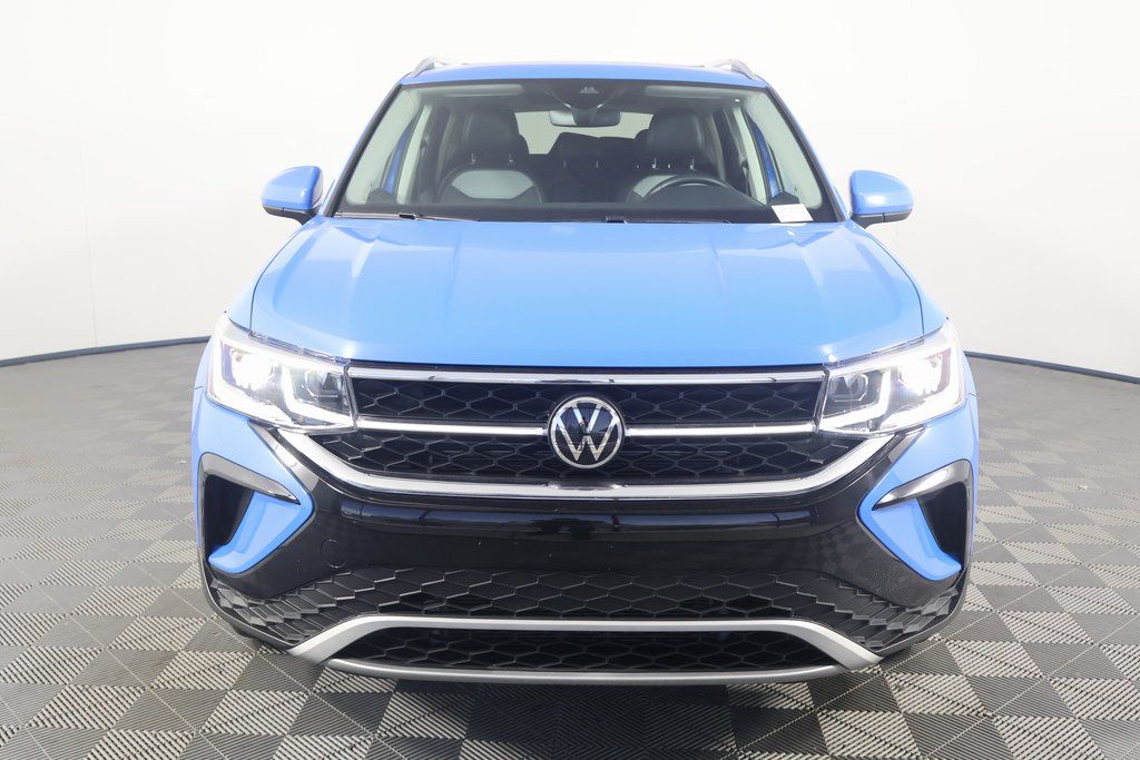 2022 Volkswagen Taos SEL 2