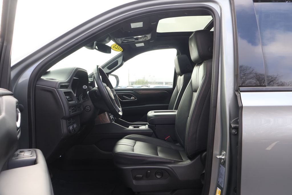 Thumbnail: 2023 Chevrolet Tahoe - 30