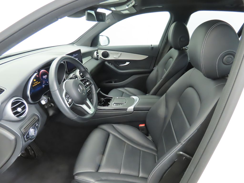 2022 Mercedes-Benz GLC 300 19