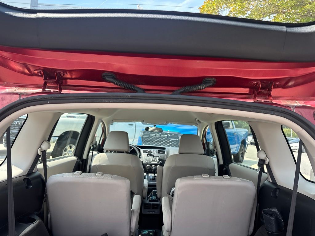 Used 2014 Red Mazda Sport image 10