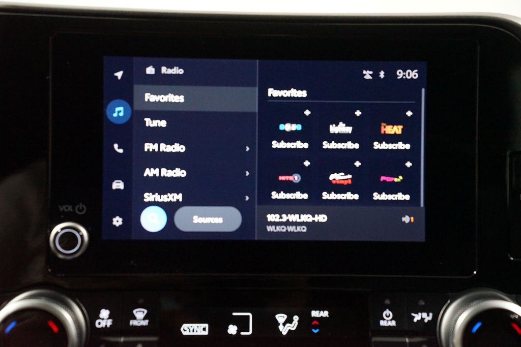 Thumbnail: 2024 Toyota Highlander - 18