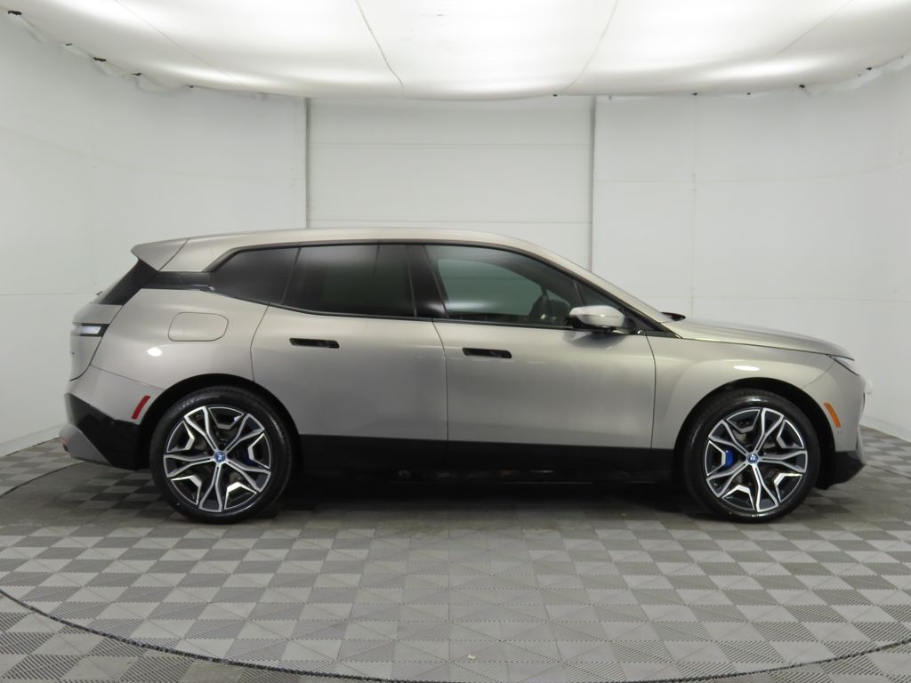 2024 BMW iX xDrive50 4