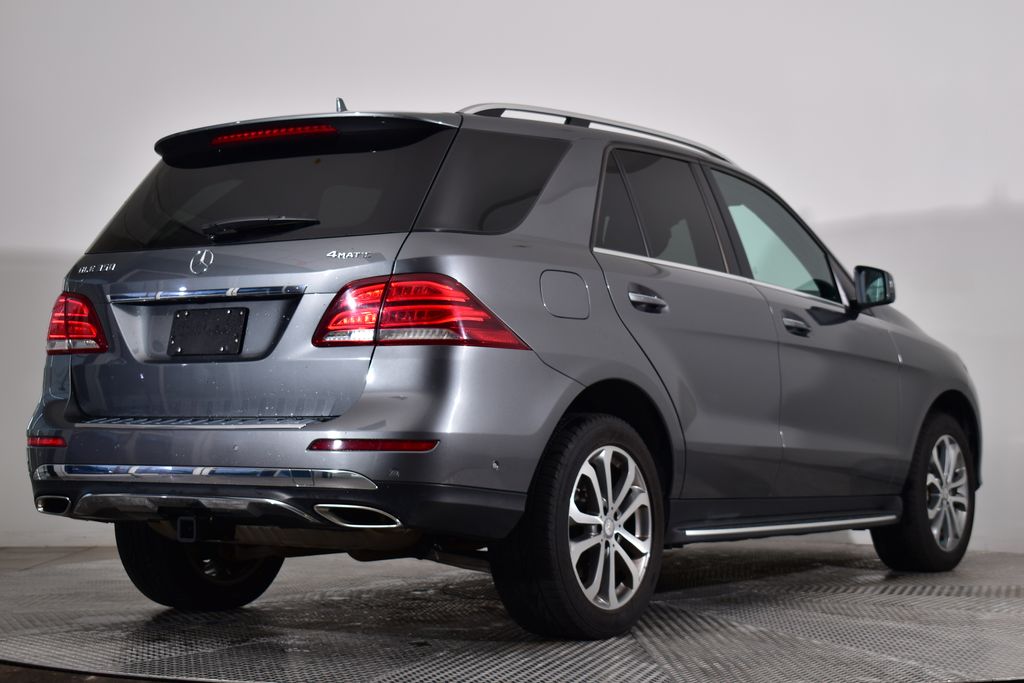 Thumbnail: 2017 Mercedes-Benz GLE - 5