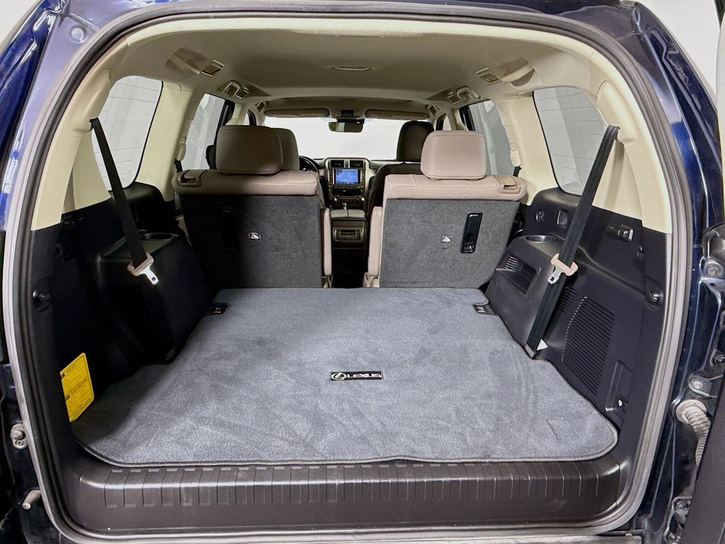 Thumbnail: 2021 Lexus GX - 27