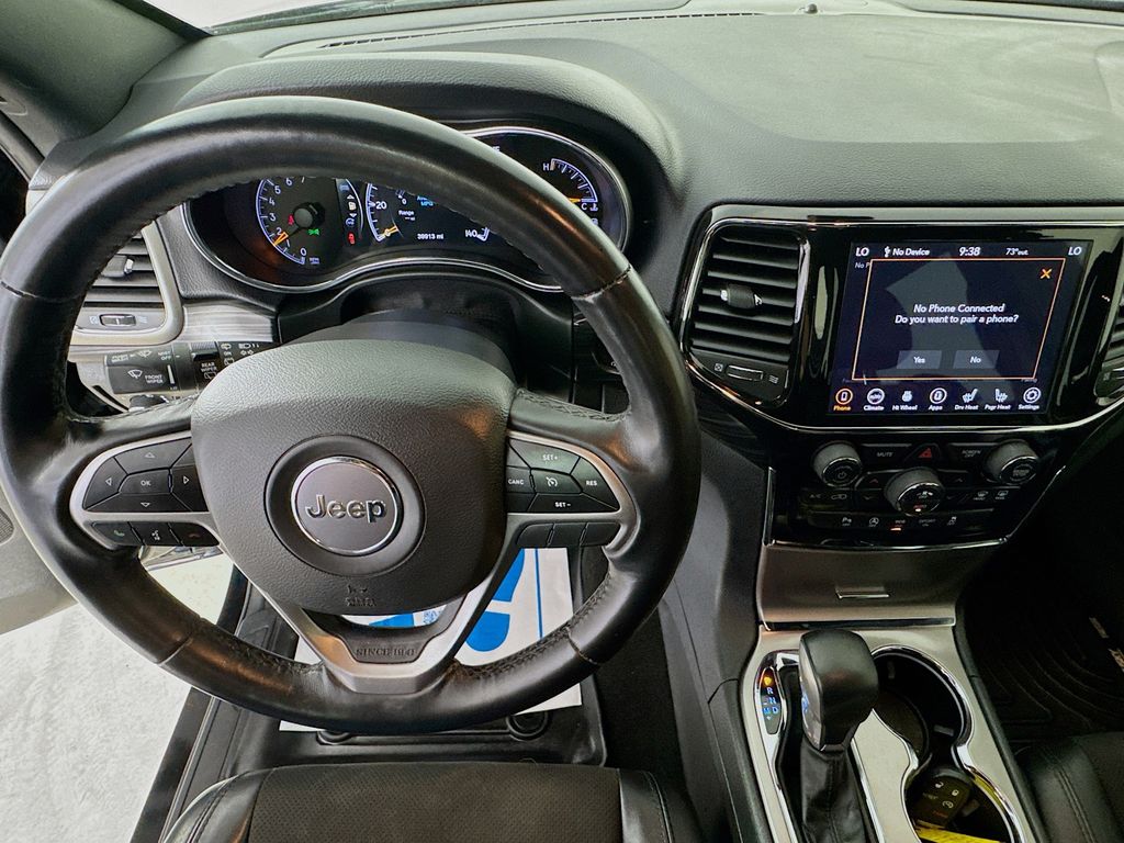 Used Car 2022 Jeep Grand Cherokee Wk  Laredo X For Sale Under $30,000 In Austin, Texas