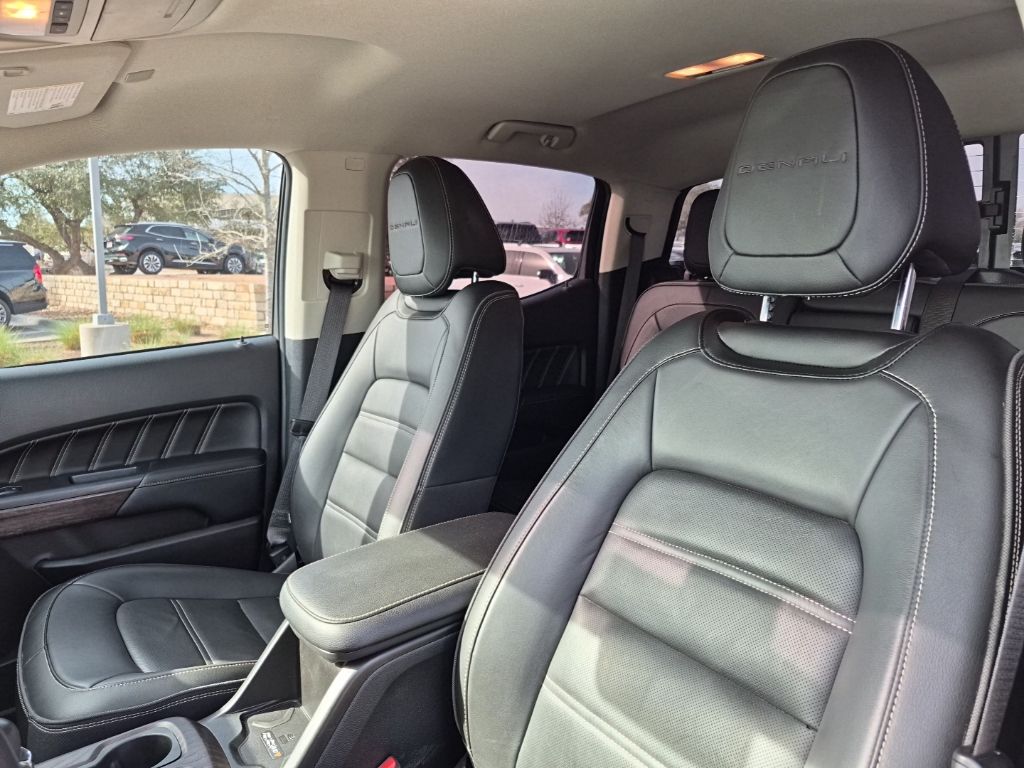 Used Car 2022 Gmc Canyon  Denali For Sale Under $35,000 In Austin, Texas