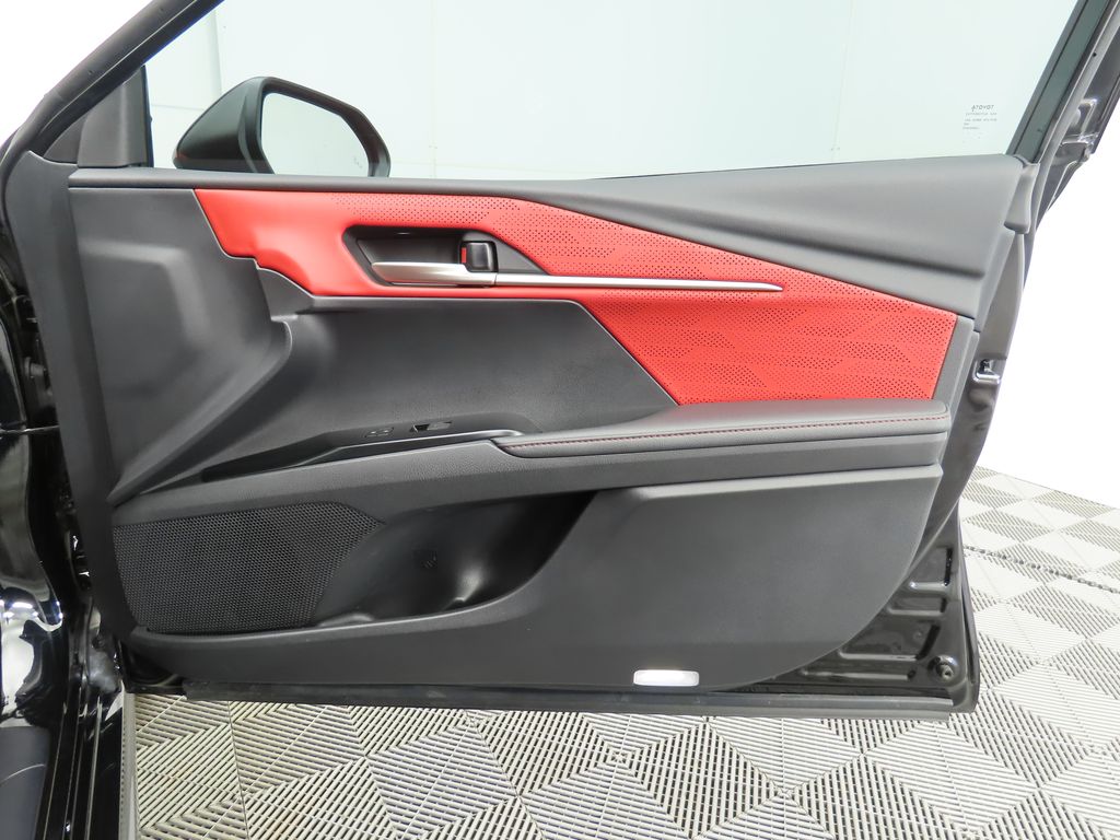 Thumbnail: 2025 Toyota Camry - 24