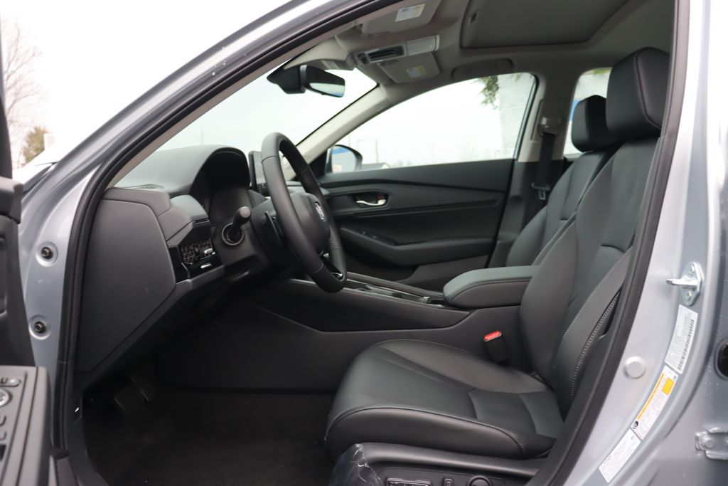 2025 Honda Accord EX-L 28