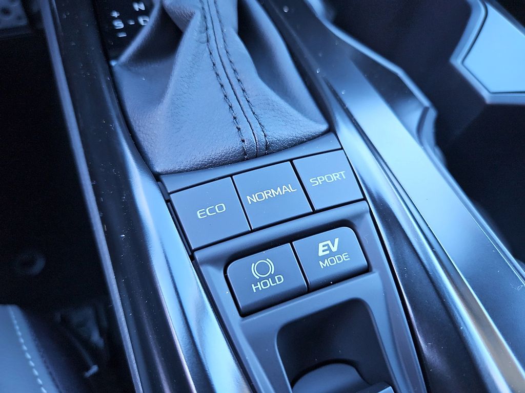 Thumbnail: 2026 Toyota Camry - 15