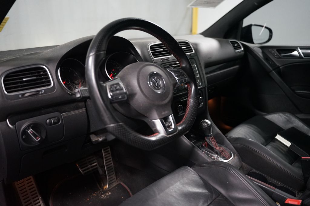 Thumbnail: 2013 Volkswagen Golf - 6
