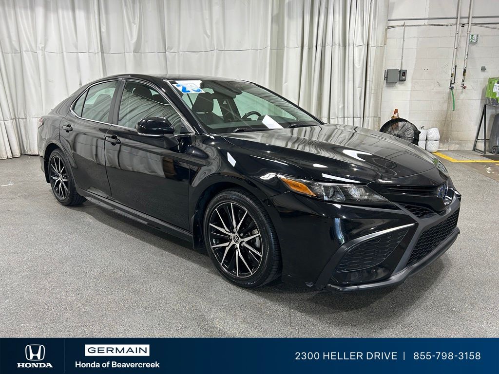 Midnight Black Metallic 2023 Toyota Camry Hybrid Sedan Front-Wheel Drive Continuously Variable Transmission