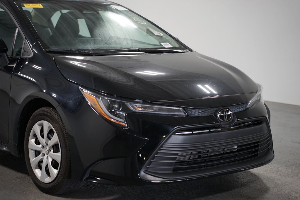 2024 Toyota Corolla LE 4