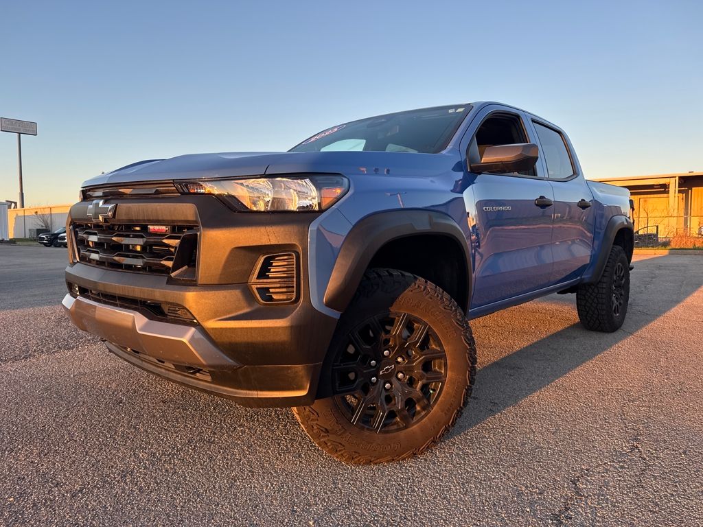 2025 Chevrolet Colorado Trail Boss Crew Cab 4WD