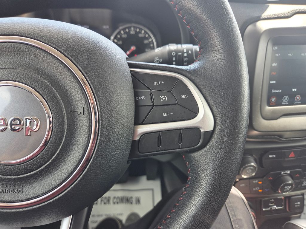 2020 Jeep Renegade Trailhawk