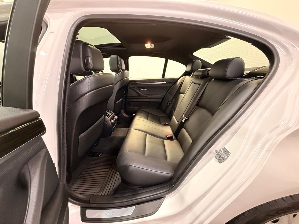 2013 BMW 5 Series ActiveHybrid 5