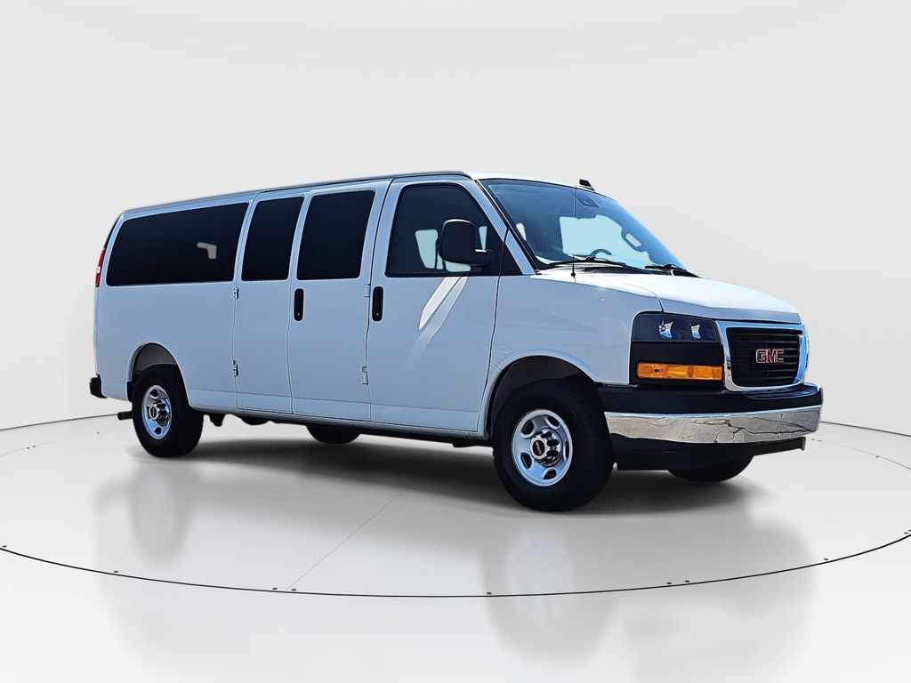 Used 2025 GMC Savana 3500 Van