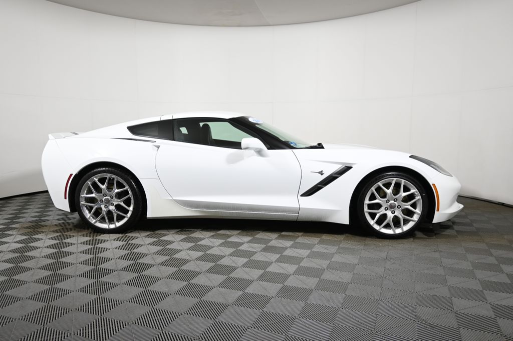 Thumbnail: 2016 Chevrolet Corvette - 8