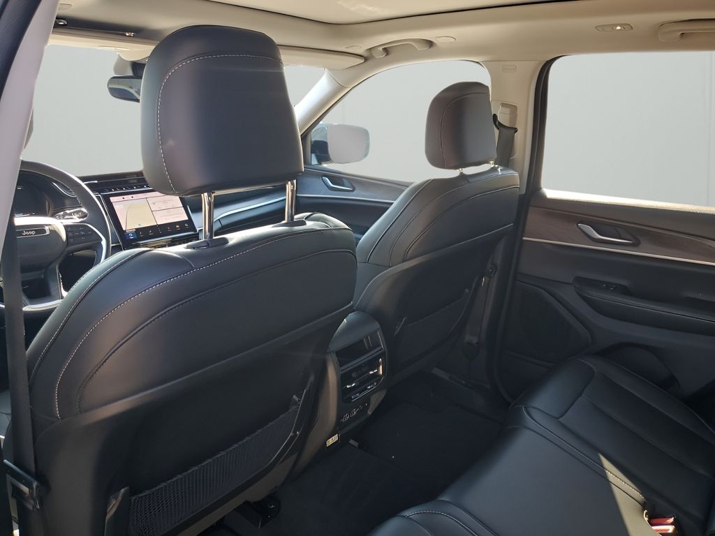 Used Car 2024 Jeep Grand Cherokee  Limited For Sale Under $35,000 In Austin, Texas