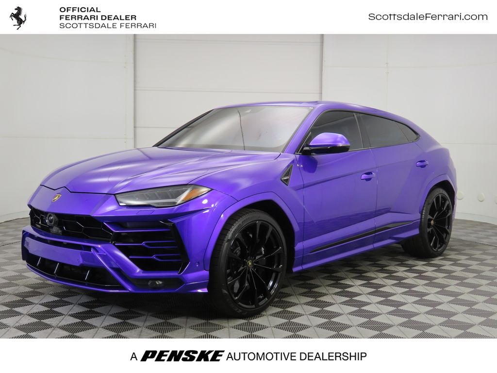 Thumbnail: 2022 Lamborghini Urus - 1