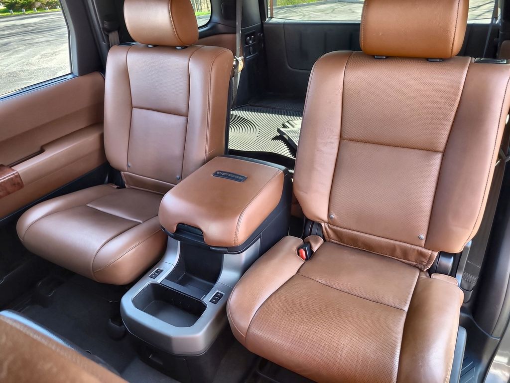2019 Toyota Sequoia Platinum 22