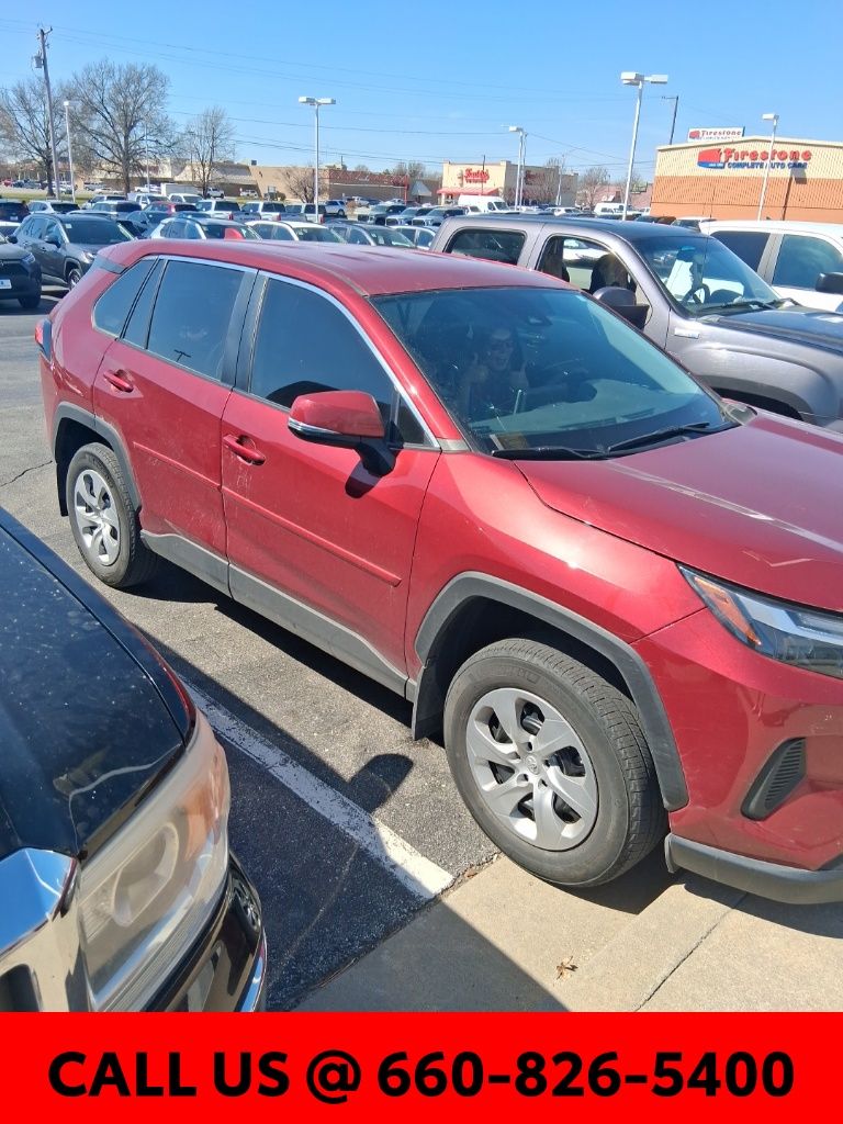 2024 Toyota RAV4 LE AWD