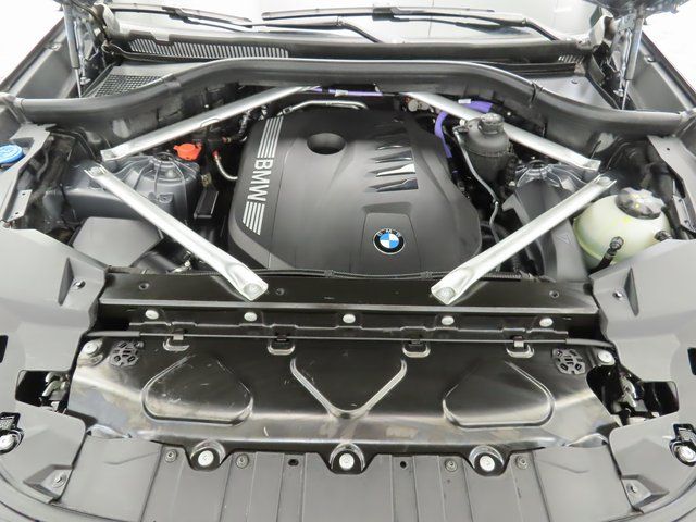 Thumbnail: 2025 BMW X5 - 29